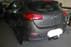 Фаркоп Трейлер для KIA CEED хэтчбек 2013-2018. Артикул 7352
