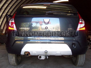 Фаркоп Galia для RENAULT SANDERO STEPWAY 2010-2014. Артикул D040A