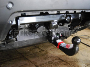 Фаркоп Westfalia для LAND ROVER RANGE ROVER SPORT 2013-2019г. Артикул 323121600001