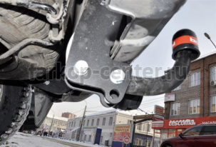 Фаркоп Bosal Russia для RENAULT SANDERO STEPWAY 2010-2014. Артикул 1427-A