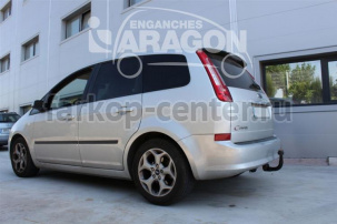 Фаркоп Aragon для FORD C-MAX 2003-2010. Артикул E2013AV