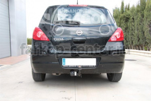Фаркоп Aragon для NISSAN TIIDA 2007-2014. Артикул E4421AA