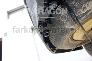Фаркоп Aragon для CITROEN C-CROSSER 2007-2012. Артикул E4204BV