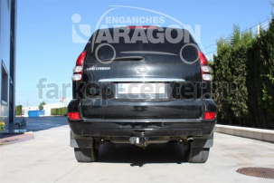 Фаркоп Aragon для TOYOTA LAND CRUISER PRADO 120 2003-2009. Артикул E6400DA