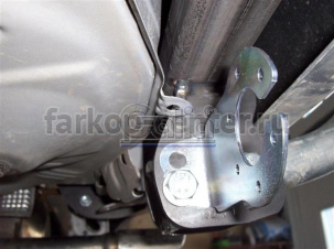 Фаркоп Galia для TOYOTA YARIS 2005-2012. Артикул T057A