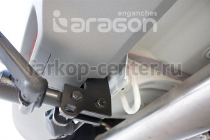 Фаркоп Aragon для SUZUKI VITARA 2015-2019г. Артикул E6109BS