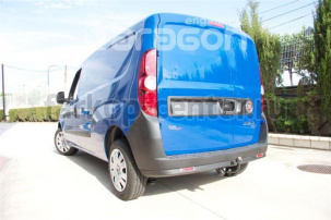 Фаркоп Aragon для FIAT DOBLO 2010-2019г. Артикул E1913BA