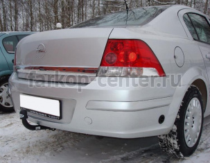 Фаркоп Auto-Hak для OPEL ASTRA H седан 2007-2014. Артикул E 53