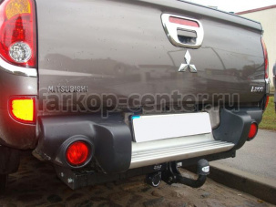 Фаркоп Auto-Hak для MITSUBISHI L200 2006-2015. Артикул Z 40