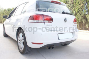 Фаркоп Aragon для VOLKSWAGEN GOLF 5 2003-2008. Артикул E6700DV