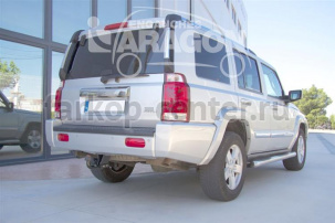 Фаркоп Aragon для JEEP COMMANDER 2005-2010. Артикул E2903DA