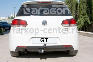 Фаркоп Aragon для VOLKSWAGEN GOLF 5 2003-2008. Артикул E6700DA
