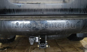 Фаркоп Auto-Hak для TOYOTA LAND CRUISER 200 2007-2019г. Артикул 0 70A