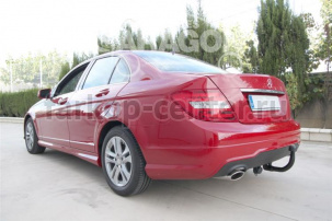 Фаркоп Aragon для MERCEDES-BENZ C-CLASS W204 2007-2014. Артикул E4112CV