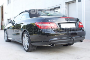 Фаркоп Aragon для MERCEDES-BENZ E-CLASS W212 2009-2016. Артикул E4112CV