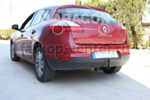 Фаркоп Aragon для RENAULT MEGANE 3 2008-2016. Артикул E5219CA