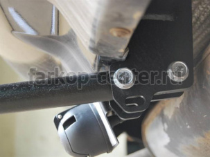 Фаркоп Bosal Russia для LAND ROVER FREELANDER 2006-2015. Артикул 7351-A