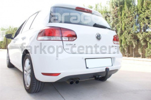 Фаркоп Aragon для VOLKSWAGEN GOLF 5 2003-2008. Артикул E6700DV