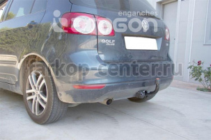 Фаркоп Aragon для VOLKSWAGEN GOLF 5 2003-2008. Артикул E6700DA