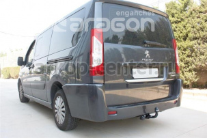 Фаркоп Aragon для PEUGEOT EXPERT 2007-2016. Артикул E1209BA