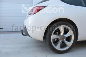 Фаркоп Aragon для OPEL ASTRA ASTA J GTC 2011-2015. Артикул E4523AV