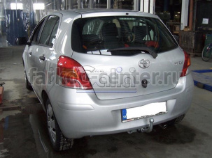 Фаркоп Galia для TOYOTA YARIS 2005-2012. Артикул T057A
