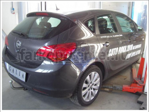Фаркоп Galia для OPEL ASTRA J хэтчбек 2009-2015. Артикул O058A