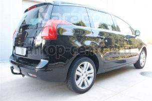 Фаркоп Aragon для PEUGEOT 5008 2009-2017. Артикул E1220AA