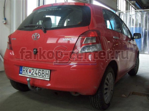 Фаркоп Galia для TOYOTA YARIS 2005-2012. Артикул T057A
