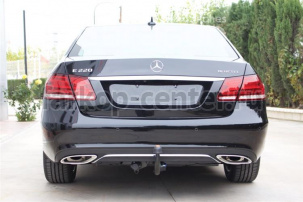 Фаркоп Aragon для MERCEDES-BENZ E-CLASS W212 2009-2016. Артикул E4115CV