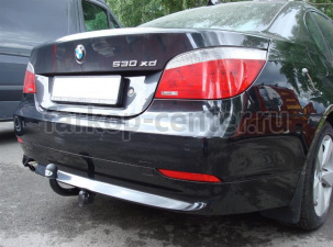 Фаркоп Auto-Hak для BMW 5-SERIES E60/E61 2003-2010. Артикул B 12
