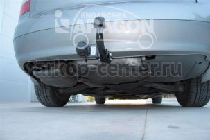 Фаркоп Aragon для AUDI A4 2000-2004. Артикул E0403BA