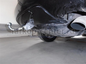Фаркоп Galia для JEEP GRAND CHEROKEE WJ 1999-2004. Артикул J002A