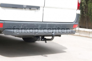 Фаркоп Aragon для VOLKSWAGEN CRAFTER 2006-2017. Артикул E4107GA