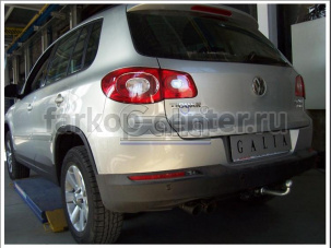 Фаркоп Galia для VOLKSWAGEN TIGUAN 2016-2019г. Артикул V069A