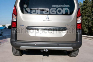 Фаркоп Aragon для PEUGEOT PARTNER 2 2008-2019г. Артикул E1212BS