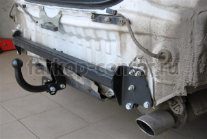 Фаркоп Bosal Russia для TOYOTA CAMRY V40 2006-2011. Артикул 3056-A