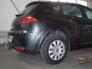 Фаркоп Galia для SEAT LEON 2005-2013. Артикул S074A
