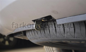 Фаркоп Auto-Hak для HYUNDAI SANTA FE  2012-2019г. Артикул J 68V