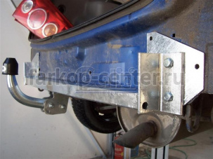 Фаркоп Galia для MAZDA PREMACY 1999-2005. Артикул M020A