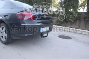 Фаркоп Aragon для PEUGEOT 407 2004-2011. Артикул E4719AA