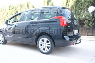 Фаркоп Aragon для PEUGEOT 5008 2009-2017. Артикул E1220AA