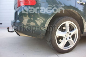 Фаркоп Aragon для PORSCHE CAYENNE 2002-2017. Артикул E6710AA