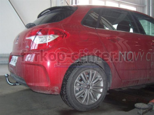 Фаркоп Galia для CITROEN C4 2004-2010. Артикул C038C