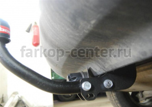Фаркоп Bosal Russia для KIA SPORTAGE 2010-2015. Артикул 6746-A