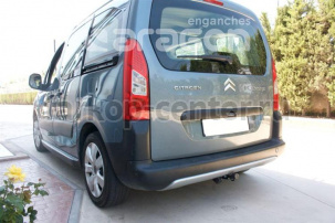 Фаркоп Aragon для CITROEN BERLINGO 2008-2019г. Артикул E1212BS