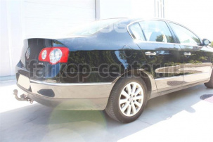 Фаркоп Aragon для VOLKSWAGEN PASSAT B6 2005-2010. Артикул E6702DA
