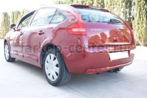 Фаркоп Aragon для CITROEN C4 2004-2010. Артикул E4716AS