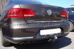 Фаркоп Auto-Hak для VOLKSWAGEN PASSAT B7 2010-2015. Артикул K 57A