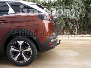 Фаркоп Aragon для PEUGEOT 3008 2017-2019г. Артикул E4723CS